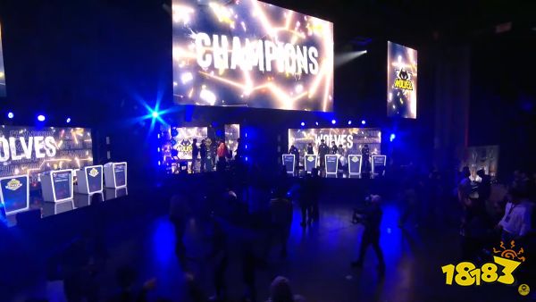 LCS赛区的100 Thieves战队今天官宣了教练组大名单